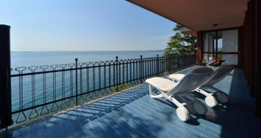 Holiday Garda Villa Dolcelago Lake Front Moniga Del Garda